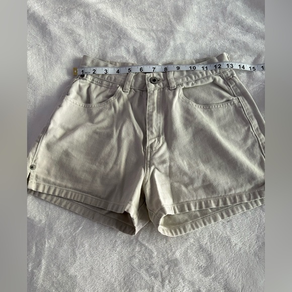 GAP Y2K Cream Denim Women’s High-Rise Shorts, Size 4 - Picture 1 of 6